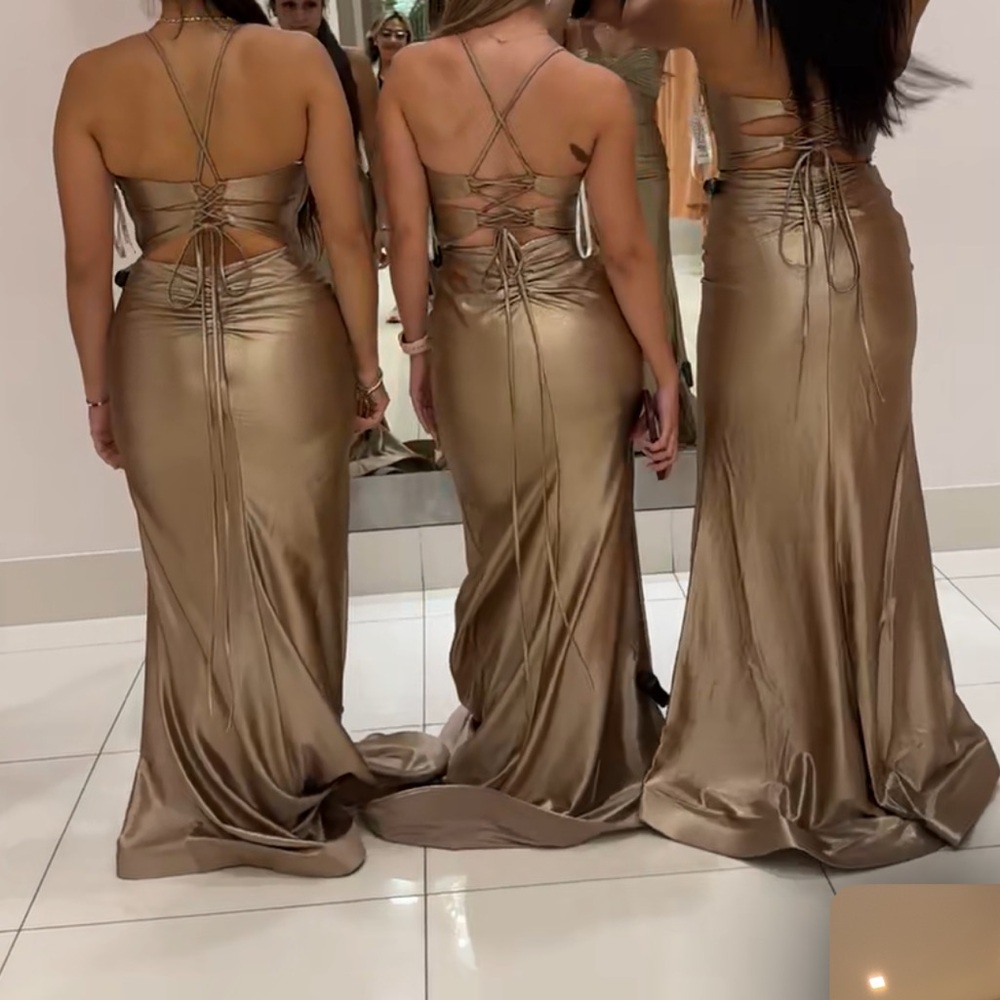 Camille La Vie Gold Prom Dresses - Picture 4 of 4